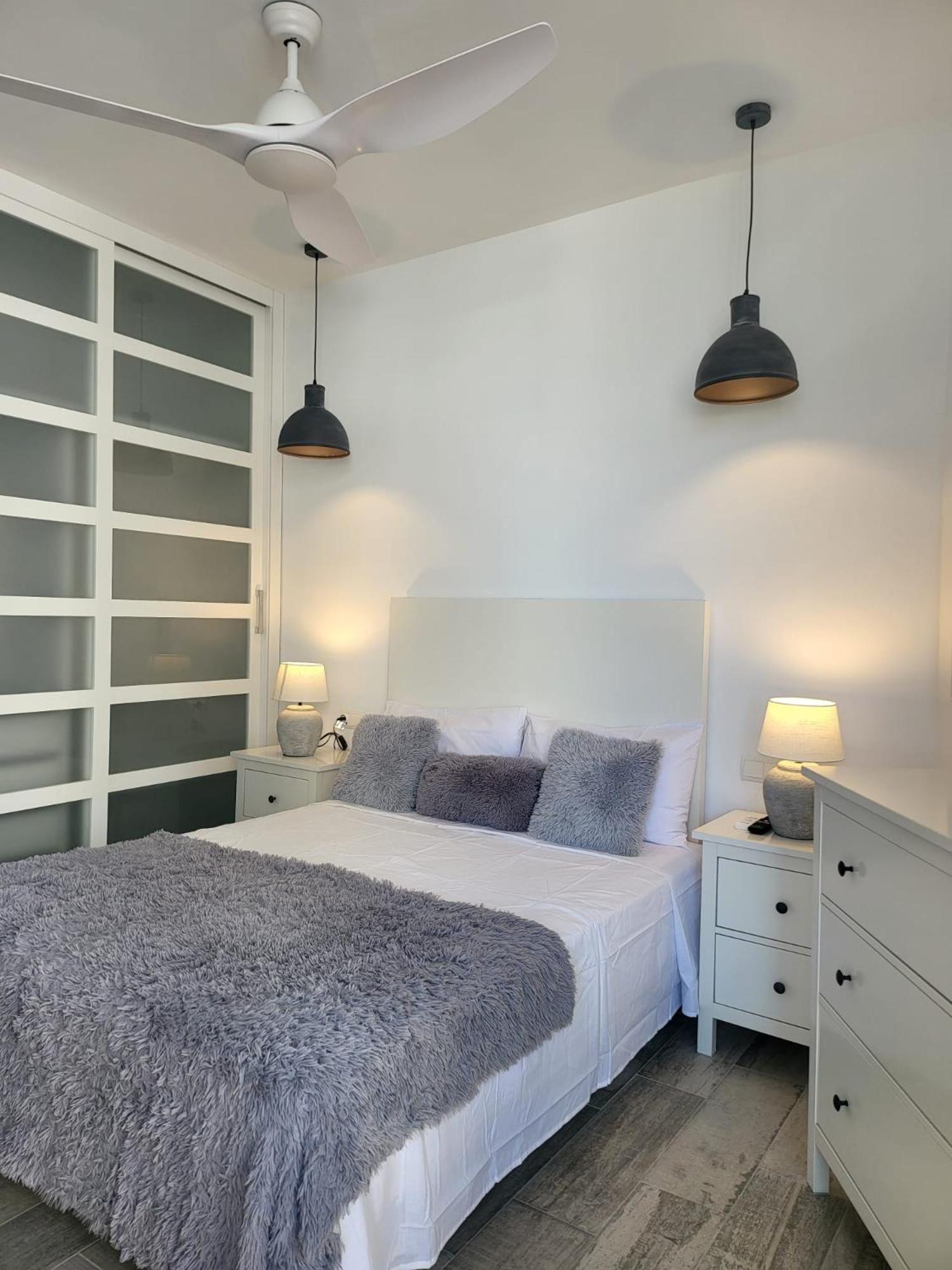 - Costa Appartement *