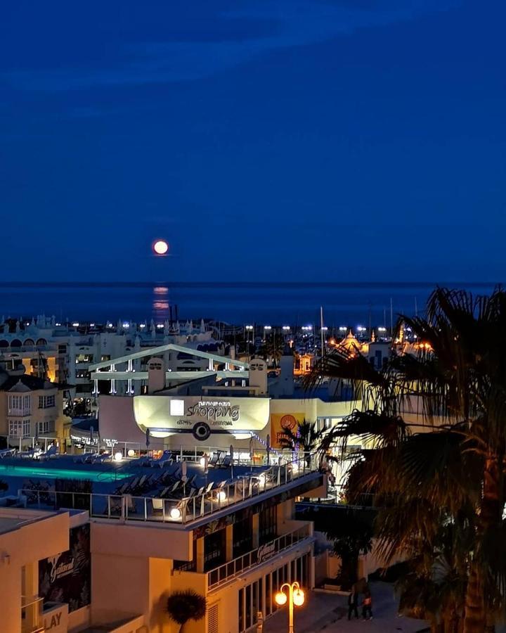 - Costa * Benalmádena