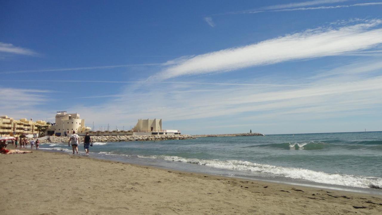 - Costa Appartement *