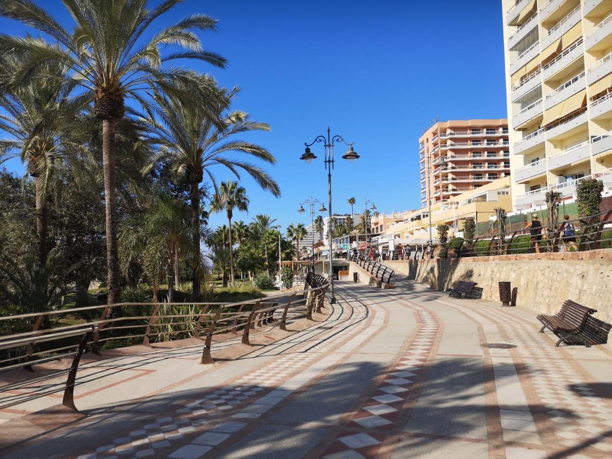 - Costa * Benalmádena